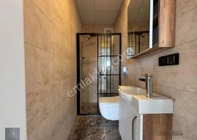 Mera Emlaktan Gazicelal Mah. Havuzlu+müstakil Bahçeli 152 M2 2+1