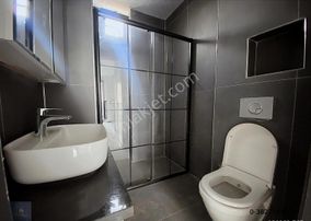 ▀▄mera Emlaktan Zeytinli'de Bahçeli Ve Havuzlu Ultralüx Villa