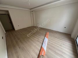 Sıfır 3+1 Yerden Isıtma Kapalı Mutfak