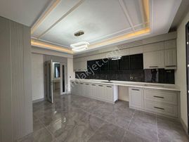 Rota Dan Winstown Arkası Sipan Zilan Yapıda 3.5+1 Satılık Lüks Daire