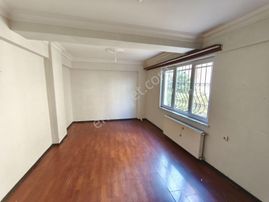 Bağcılar Bağlar Mahallesi'nde Kiralık 1+1 Yüksek Giriş 70m2!