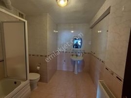 Tarcanlar'dan M.a. Paşa Bağdat Caddesi Üzeri Kiralık 2+1 Daire