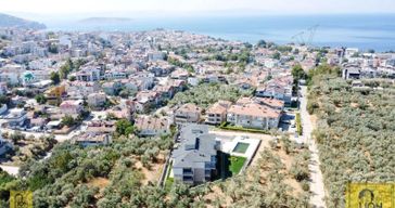 Erdek Atatürk Mahallesinde 2+1 85 M² Havuzlu Site İçerisinde Satılık Daire