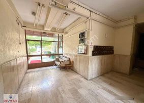 Kazımdirik Mahallesi Gediz Caddesinde 3+1 Kiralık Daire