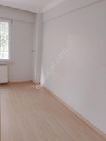 Yes Dos Gayrimenkul | Satılık Temiz 1+1 - Sahile Yakın