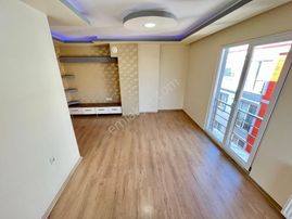 Akçay Sezgin Emlaktan Ön Cephe & Full Kredili Satılık 2+1 Daire