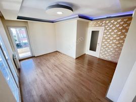 Akçay Sezgin Emlaktan Ön Cephe & Full Kredili Satılık 2+1 Daire