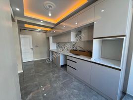 Okullara Yakın Çift Balkonlu 3+1 120m2 Fırsat Lüks Daire