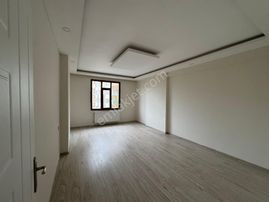 Kiralık Daire 2+1 Gerger Camii Yanı