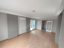 Adana Gürselpaşa 8-10 Yaş Kullanışlı Satılık Daire