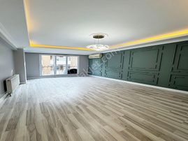 Nes Yapı'dan Saray Dairesi !! 130 M² Cam Balkonlu İskanlı Ebeveyn Banyolu 2+1 Arakat Daire