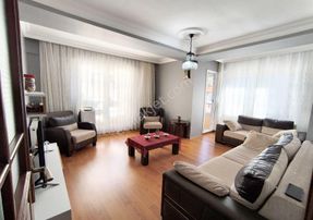 Yenibosna Fevzicakmak Mh 2+1 3,kat E5 Metro Yakını Daire