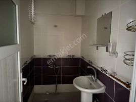 Kr Neo'dan Zümrüt Evlerde Kiralık 2+1 Daire