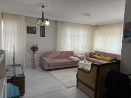 Acil Satılık! Deniz Manzaralı Cumhuriyet Parkına Yakın Daire