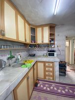 Yeşilevler De Altı Dükkan Üstü 3+1 Daire Satılık Müstakil Ev