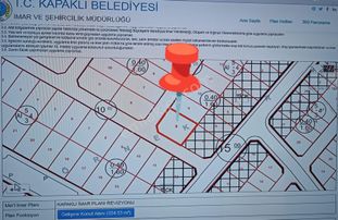 Kapaklı Merkezde Satılık 555 M2 İmarlı İfrazlı Arsa