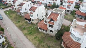 Kökce'den Denize Sıfır Tripleks Villanı Kendin Tasarla