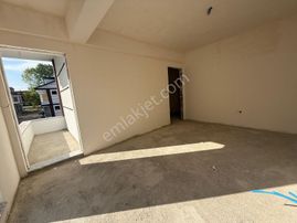 Tarcanlar'dan Yeniköy'de Lüx Modern Tasarım Tripleks Villalar