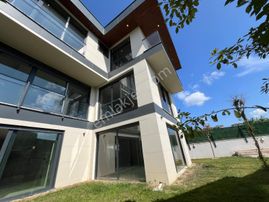 Şile Çavuş'ta Sıfır Villa