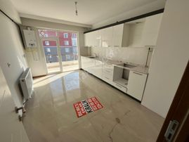 Üniversite Yolu Üzerinde 3+1 Kiralık Daire ***burcu Emlak ***