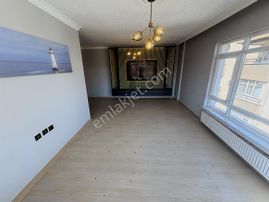 Sincan Andiçen Mah. 3+1 Lüks Yapılı Salon Bağımsız Satılık Daire