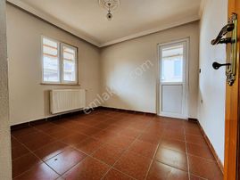 E&d Gyo'dan Trabzon Pelitli'de Merkezi Konumda Kiralık 2+1 Daire