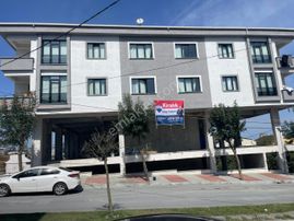 Ziya Ül Hak Cad Yeni Bina 3 Katlı Komple Kiralık 1200 M2 Dükkan