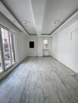 Cumhuriyet Parkı Yakını Masrafsız 2+1 Ara Kat Daire Fırsatı