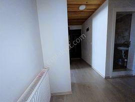 Arsin Merkezde Satılık 3+1 Doğalgazlı Teras Daire