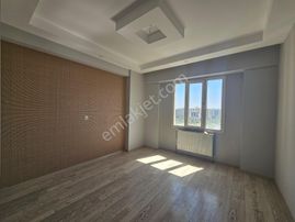 Premar’dan Bağcılarda Acil Satılık 5 Yıllık 3+1