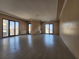 E&d Gyo Trabzon Anayol Üstü Kiralık 3+1 Deniz Manzaralı Daire