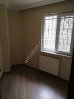 Üniversite Mahallesi Mezarlık Caddesi Üzerinde Satılık Daire