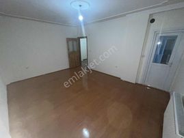 Merkezde Kiralık Doğalgazlı Asansörlü 3+1 Daire