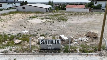 Talha Tozduman'dan Hatıp'ta Müstakil 1000m2 Etrafı Çevrili %30 E