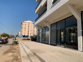 Ataevler Merkezi Konumda Kurumsal Firmalara Kiralık Dükkan