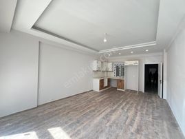 Davutlar Merkezde Sıfır Yapı Giriş Katı 2+1 Daire