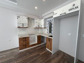 Davutlar Merkezde Sıfır Yapı Giriş Katı 2+1 Daire