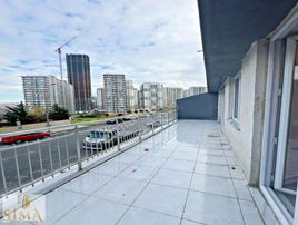 Sima Yapı'da Metrobüse Yürüme Mesafesi Teraslı 2+1 Site İçi Daire