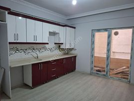 Kafkars Emlaktan Üniversite Yolunda Fırsat 3+1