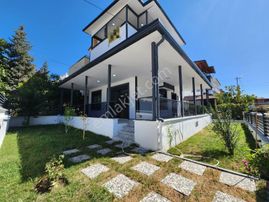 ✨ay Emlaktan✨altınoluk'ta Denize 300 Mt Kazdağları Eteklerinde Satılık 3+1 Geniş Müstakil Villa