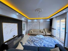 ꧁▇yılmaz'dan▇꧂merkezi Konumda Asansörlü Masrafsız 3+1 Daire