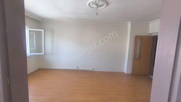 Yılmaz Gayrimenkul Ful Yapılı Masrafız 3+1 Ön Cephe Kıralık Daire