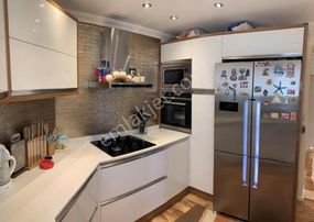 Marvera'dan Satılık Doğanın Kalbinde Site İçinde Tripleks Villa