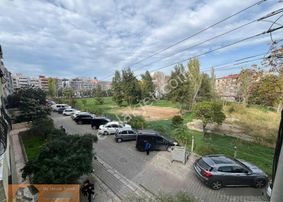 Güzel Yalı Orta Okulu Yanı 3+1 Arakat Satılık Daire