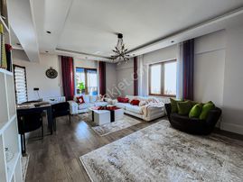 Sıra Dışı Detaylarla Tasarlanmış Eşsiz Daire Açıklamayı Okuyunuz