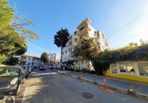 Selma Yiğitalp Lisesi Yanı 3+1 Bakımlı Ferah Satılık Daire