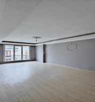 Esenyurt Selahaddin Eyyübi Mah.2+1 Balkonlu Asansörlü Boş Daire