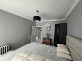 Remax Elma'dan Şehrin Merkezinde Oturuma Hazır Yapılı Daire.