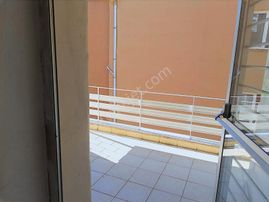 Remax Elma'dan Esat Caddesi'nde Kiralık Dükkan