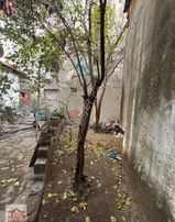 Bayraklı Çardak Meydanı 227m2 Bahçeli 2 Ev 1 Dükkan